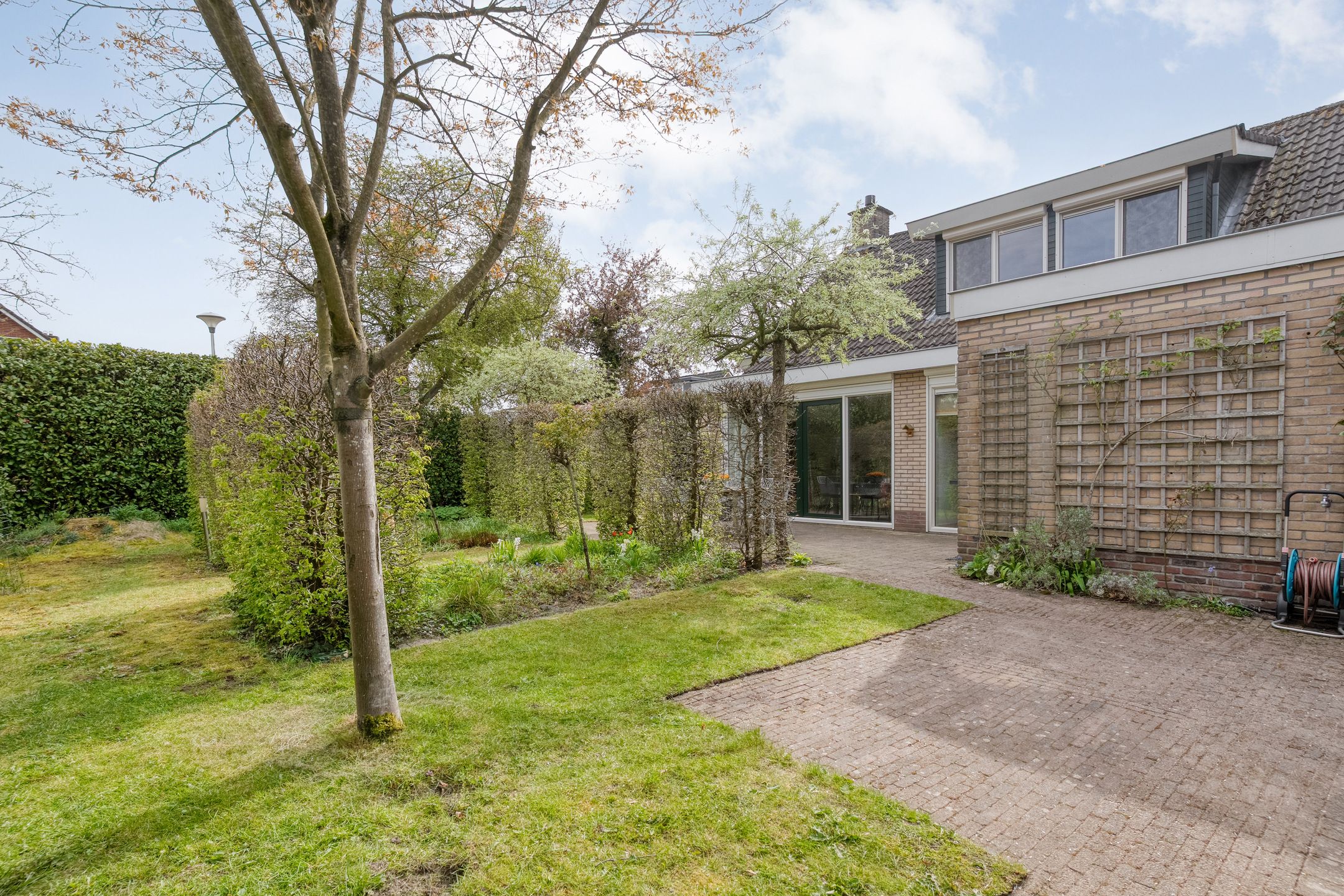 Foto 54 van Burg.Hoekstrastraat 4