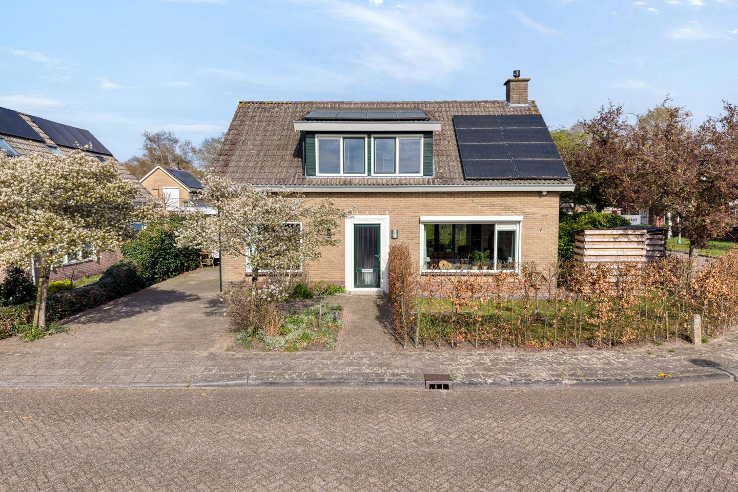 Foto 5 van Burg.Hoekstrastraat 4