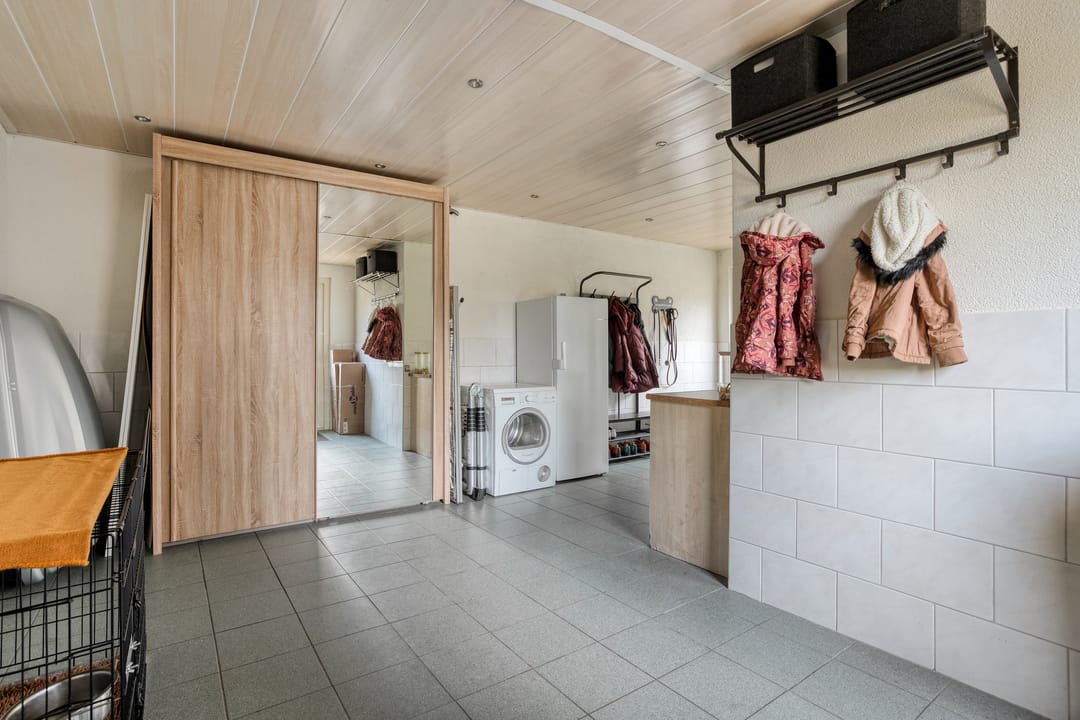 Foto 28 van Burg.Hoekstrastraat 4