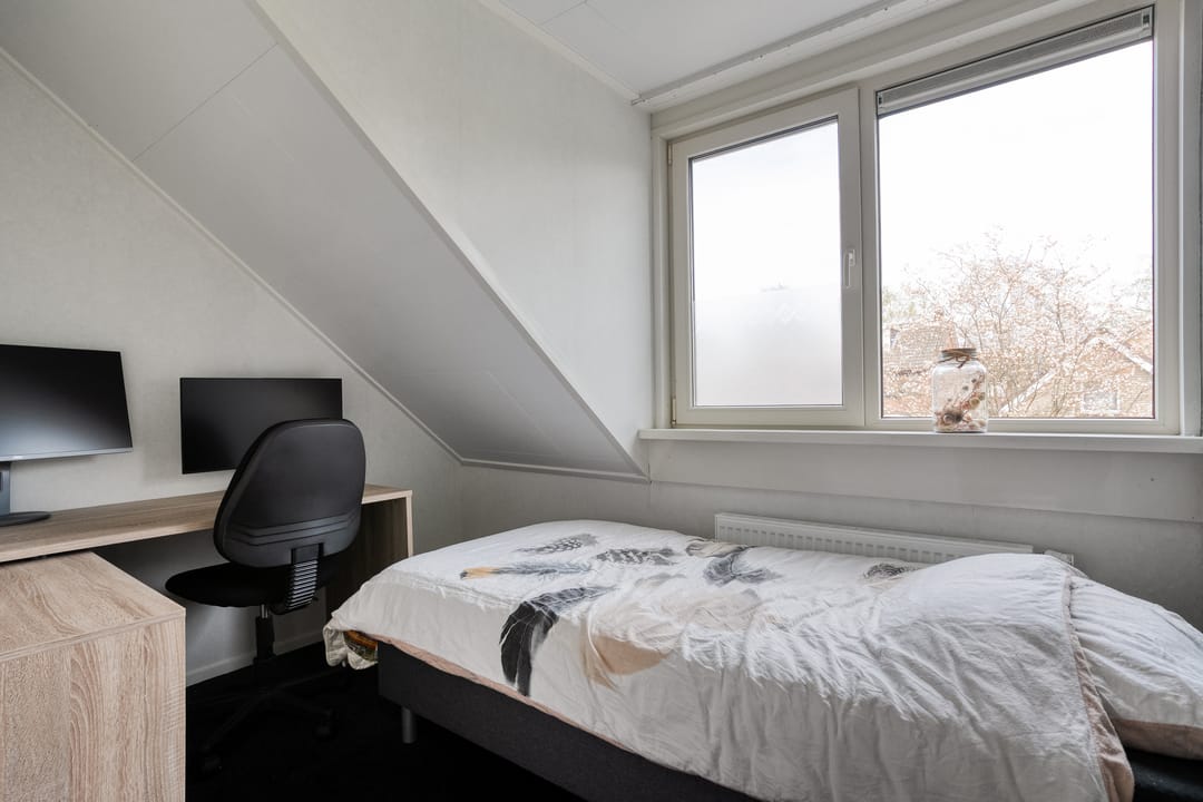 Foto 38 van Burg.Hoekstrastraat 4