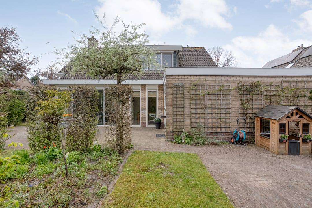 Foto 52 van Burg.Hoekstrastraat 4