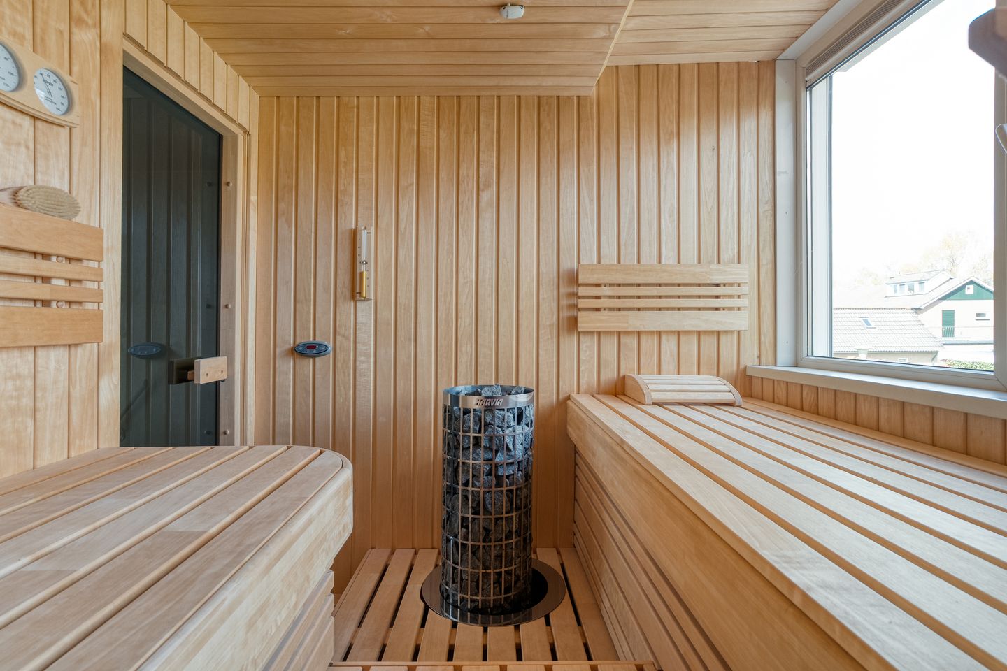 Foto 44 van Burg.Hoekstrastraat 4