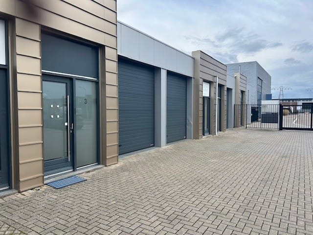 Bekijk foto 3 van Faradaystraat 17-03