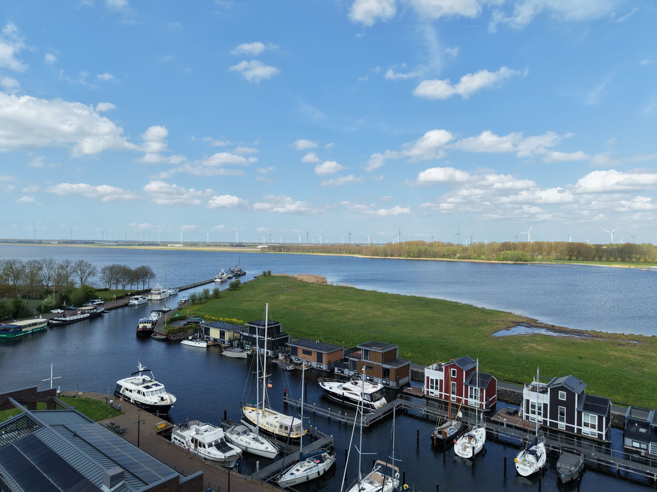 Photo 51 of Zuiderzeeboulevard 13