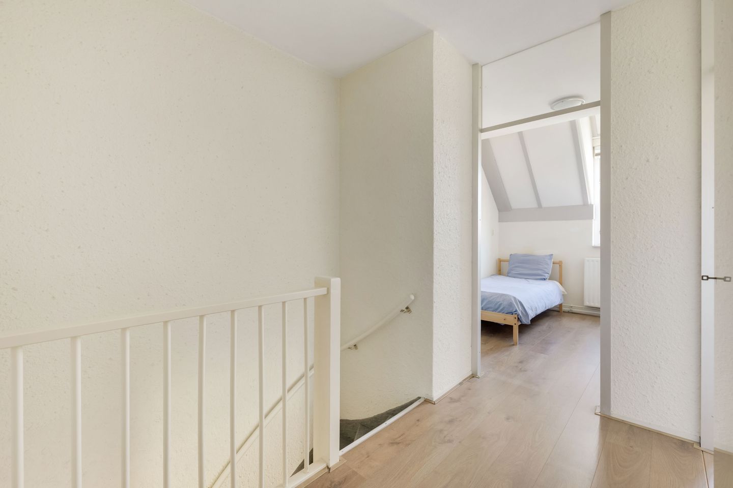 Sunny Maisonette with Roof Terrace and Garage near Veldhoven City Center — 19