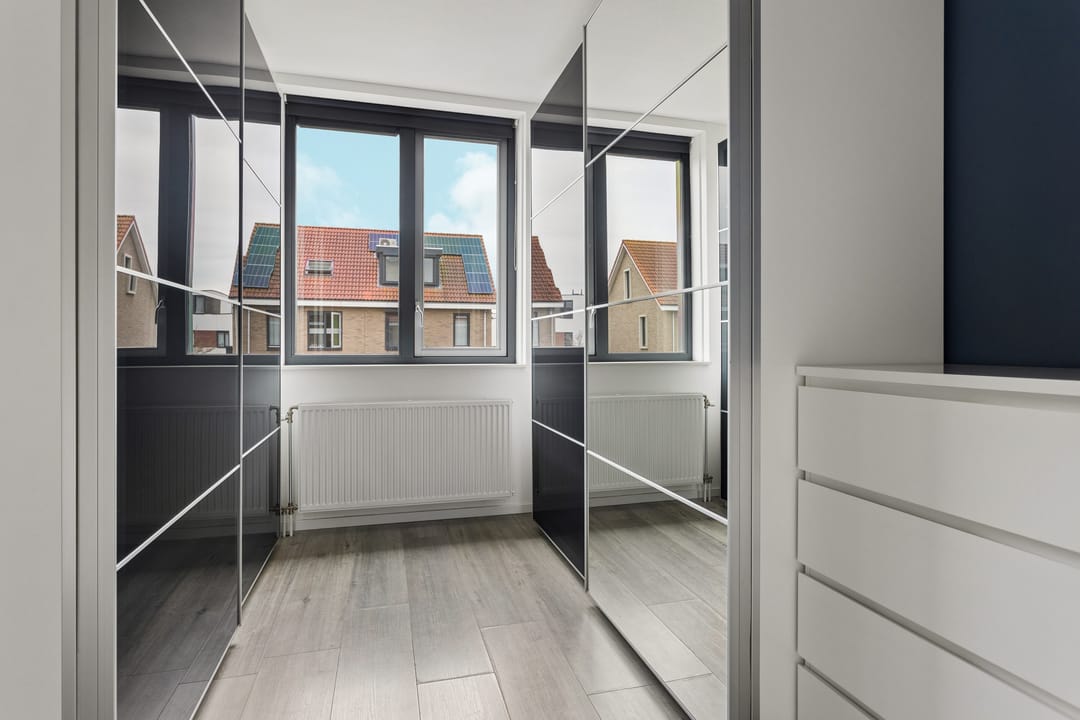 Spacious Move-In Ready Terraced Home with Energy Label A in Almere Buiten — 23