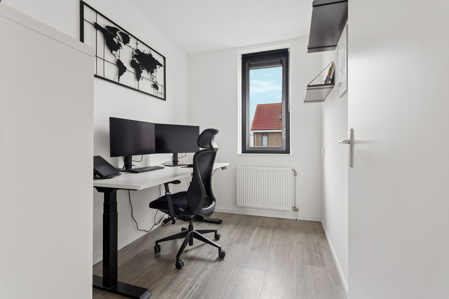 Spacious Move-In Ready Terraced Home with Energy Label A in Almere Buiten — 25