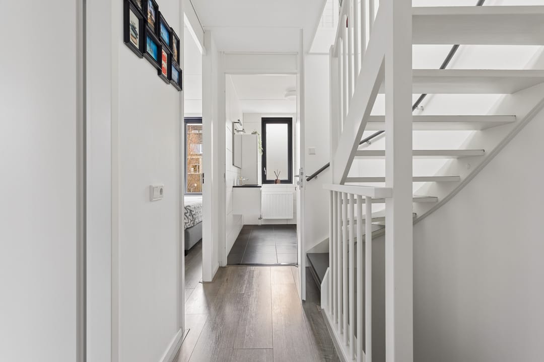 Spacious Move-In Ready Terraced Home with Energy Label A in Almere Buiten — 31
