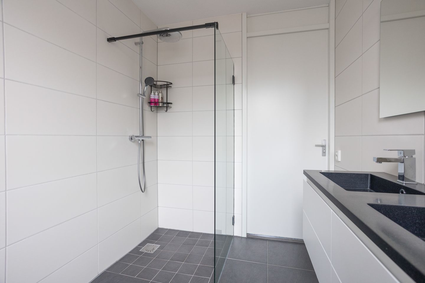 Spacious Move-In Ready Terraced Home with Energy Label A in Almere Buiten — 29