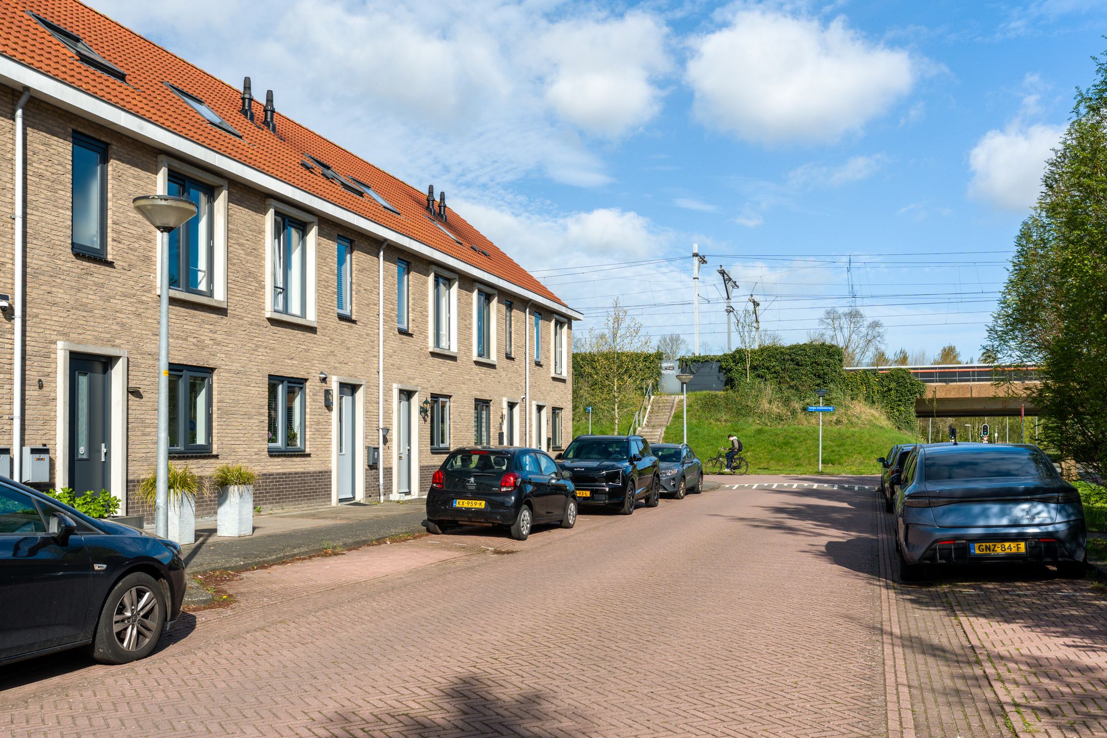 Spacious Move-In Ready Terraced Home with Energy Label A in Almere Buiten — 42