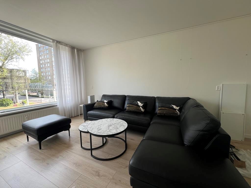 Mr. F.A. van Hallweg 102 Amstelveen