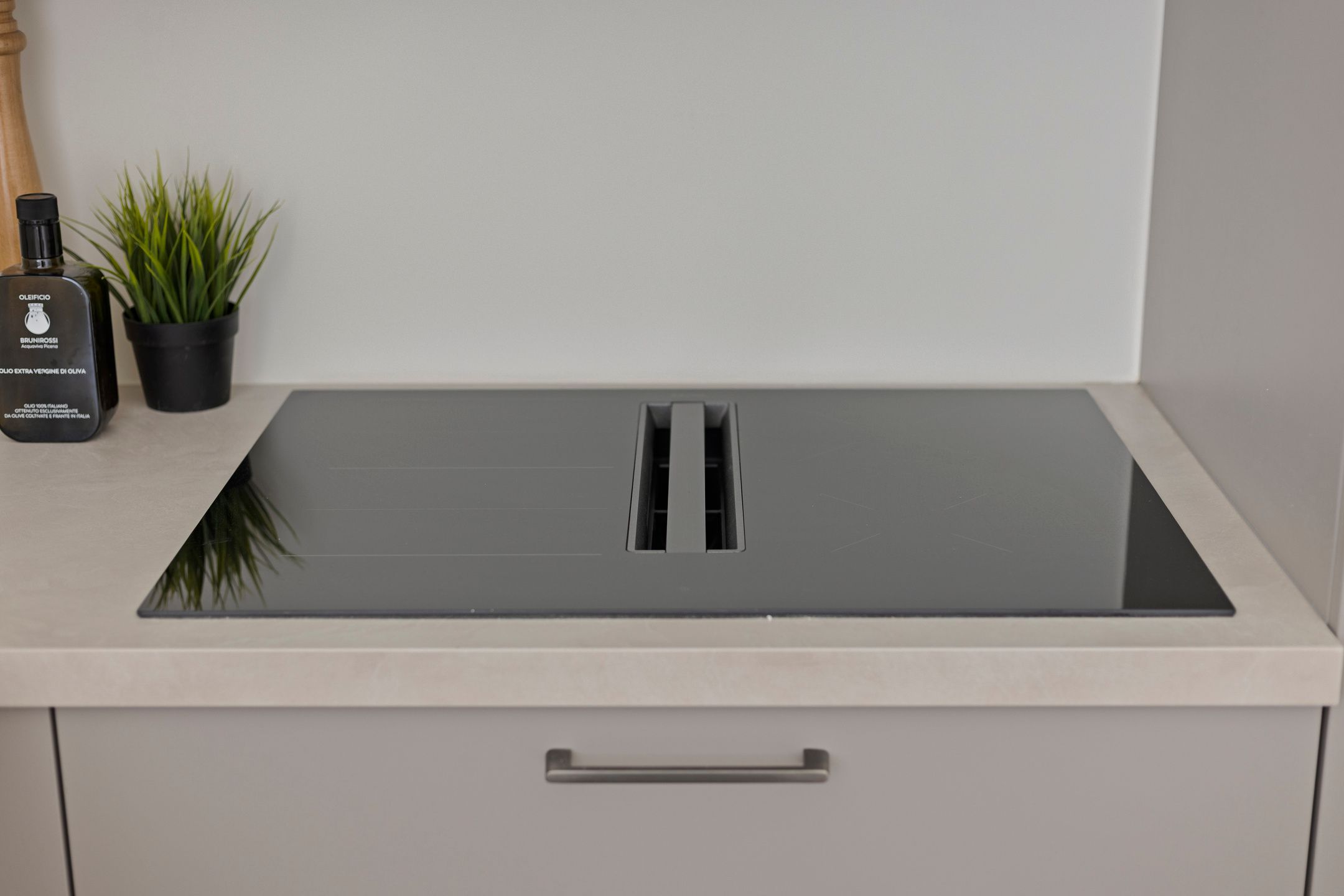 Photo 15 of Mr. van Coothstraat 31-B