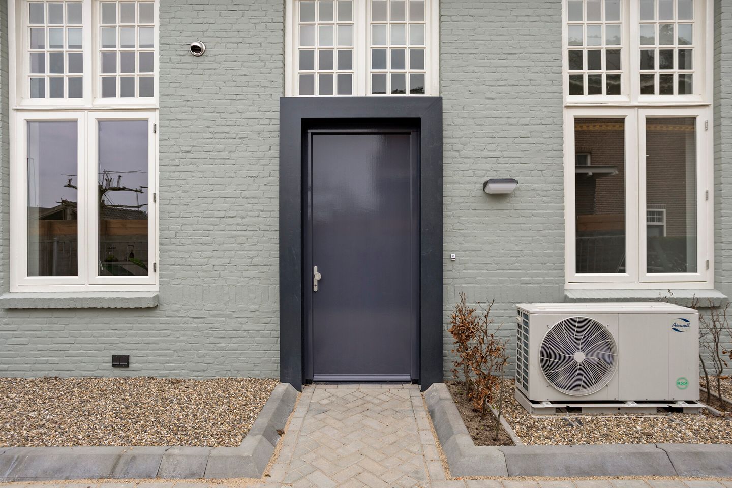 Photo 5 of Mr. van Coothstraat 31-B