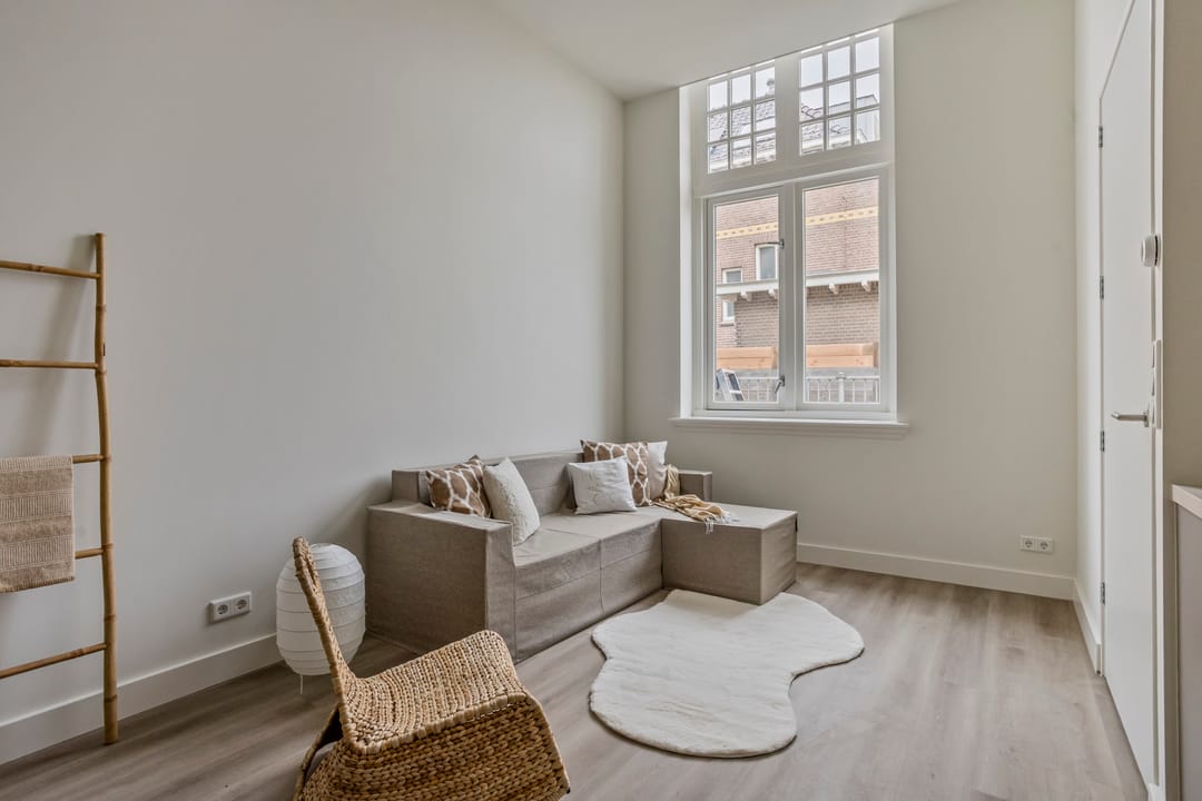 Photo 8 of Mr. van Coothstraat 31-B