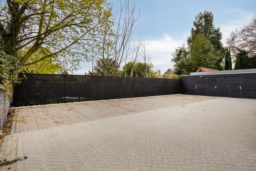 Photo 31 of Mr. van Coothstraat 31-D