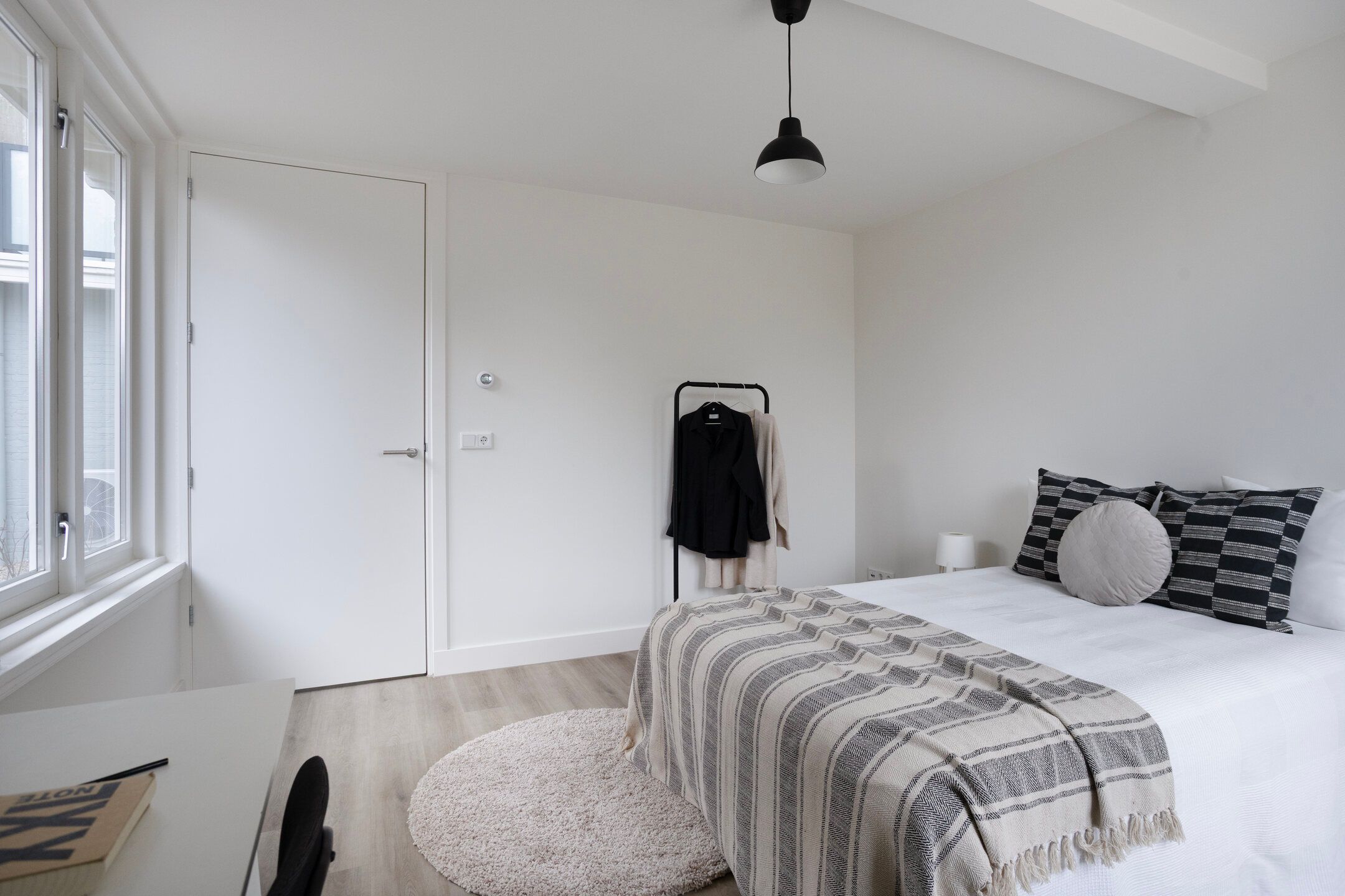 Photo 21 of Mr. van Coothstraat 31-D