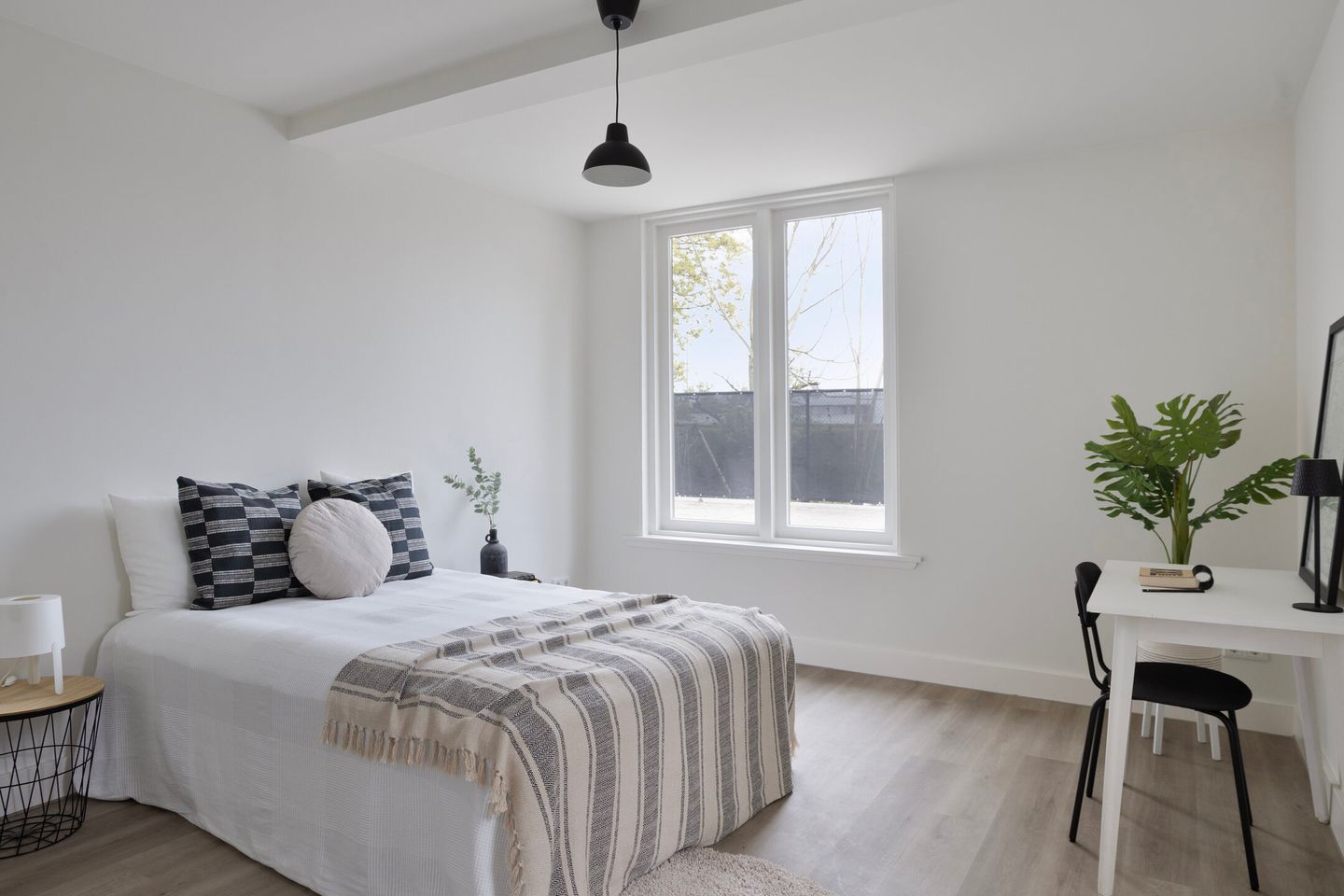 Photo 20 of Mr. van Coothstraat 31-D