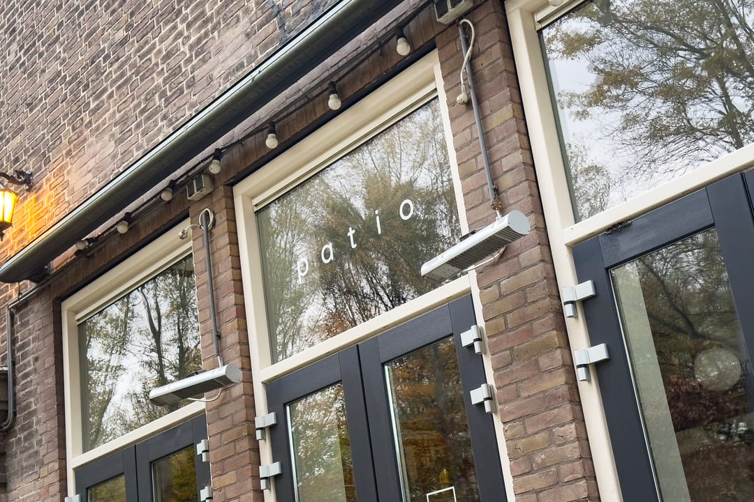Bright 4-Room Apartment with Terrace and Private Parking in Amsterdam West — 32