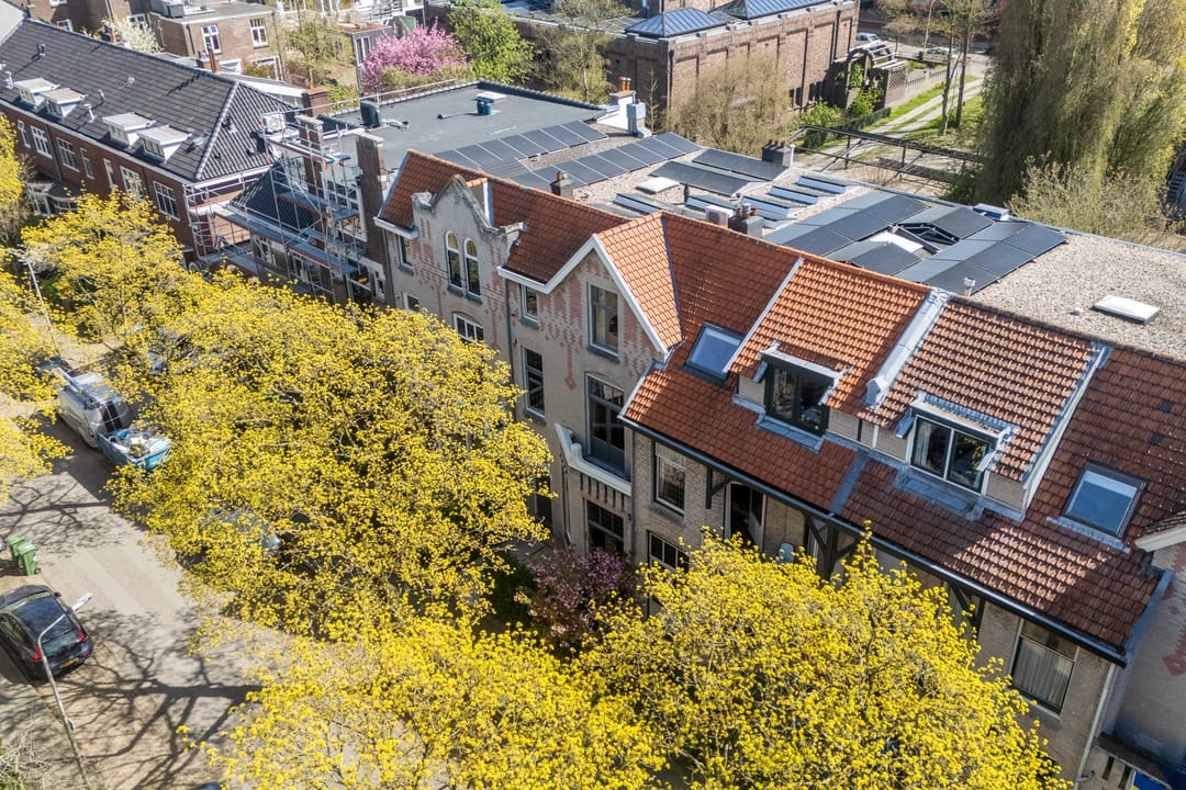 Exceptional Pre-War Townhouse in Nijmegen-Oost Hunnerberg — 73
