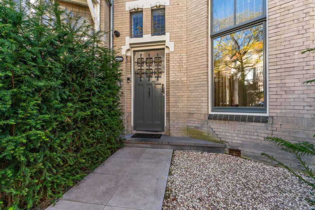 Exceptional Pre-War Townhouse in Nijmegen-Oost Hunnerberg — 68