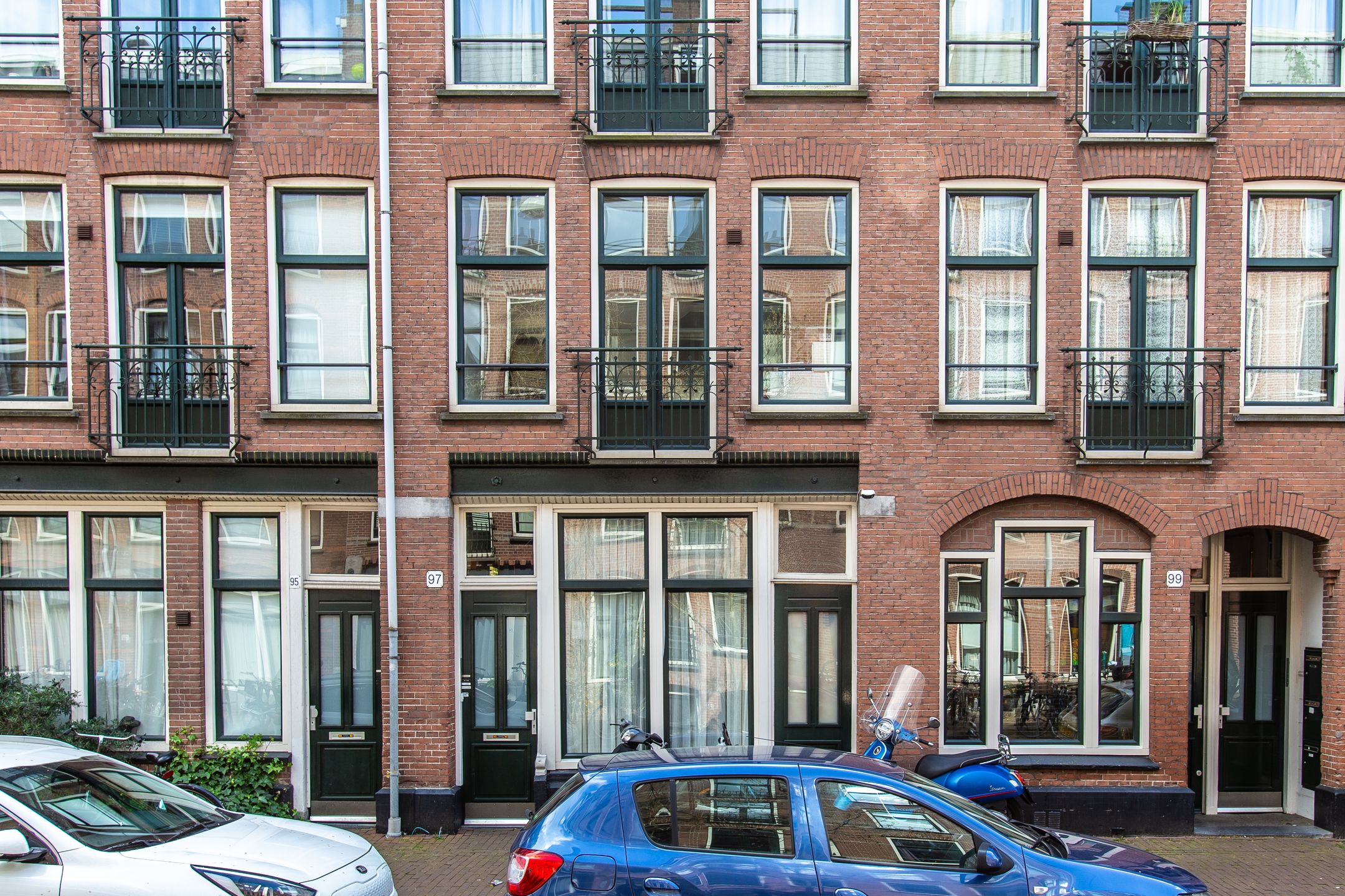 Foto 33 van Joan Melchior Kemperstraat 97-1