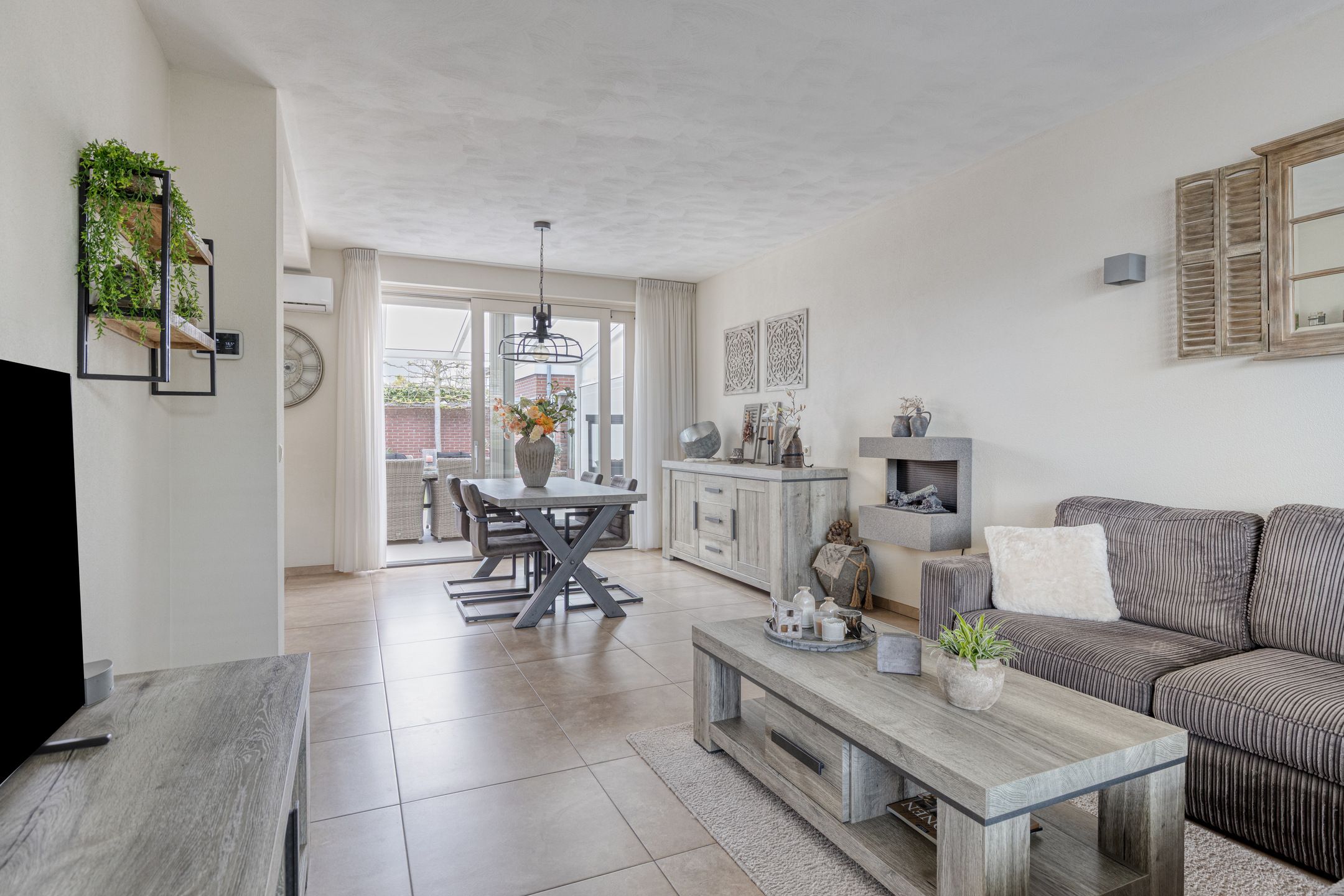 Foto 6 van Anemoonlaan 3