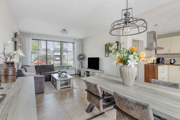 Foto 5 van Anemoonlaan 3