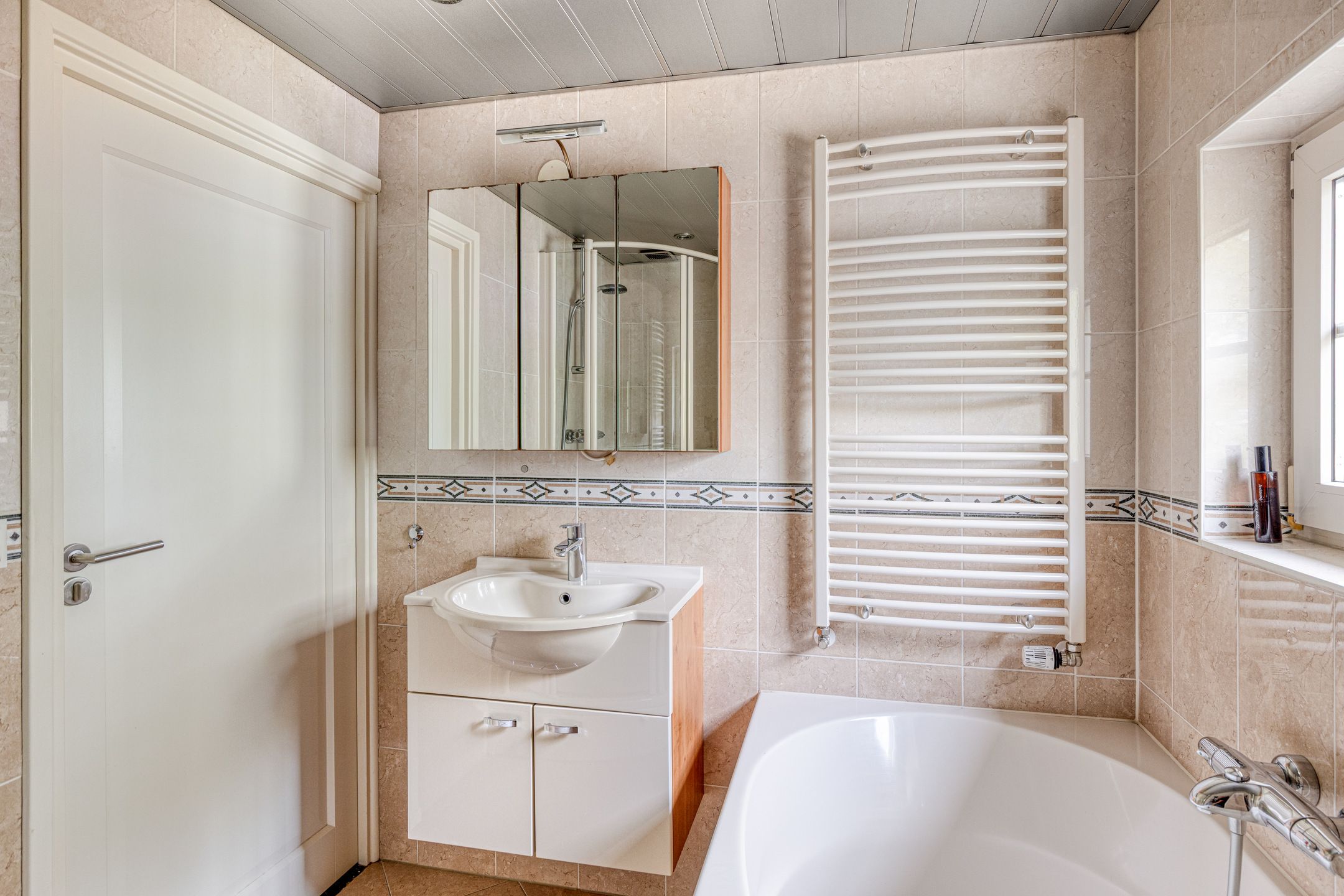 Foto 15 van Anemoonlaan 3