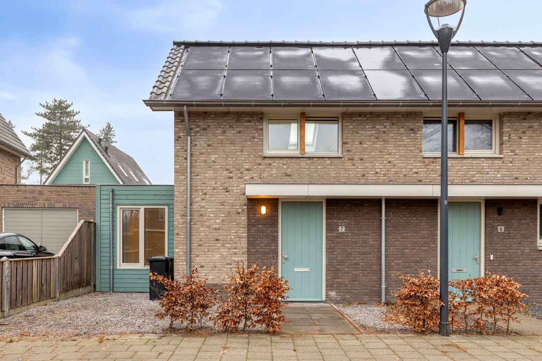 Modern Extended Corner Home in Waalre near Waterplas de Meeris — 26