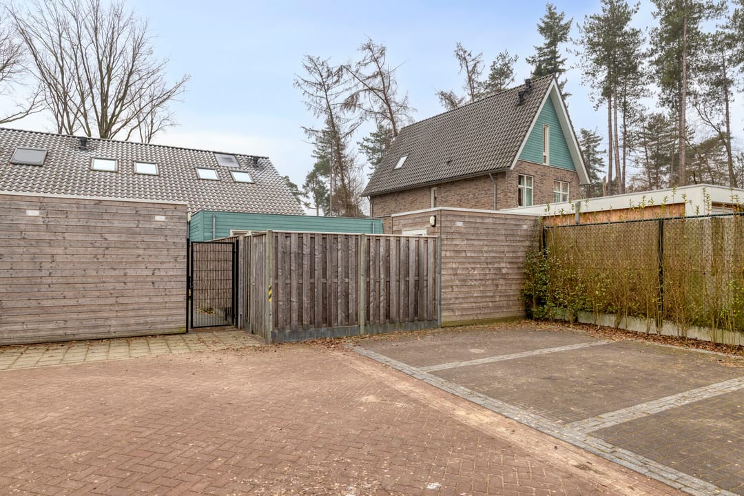 Modern Extended Corner Home in Waalre near Waterplas de Meeris — 23