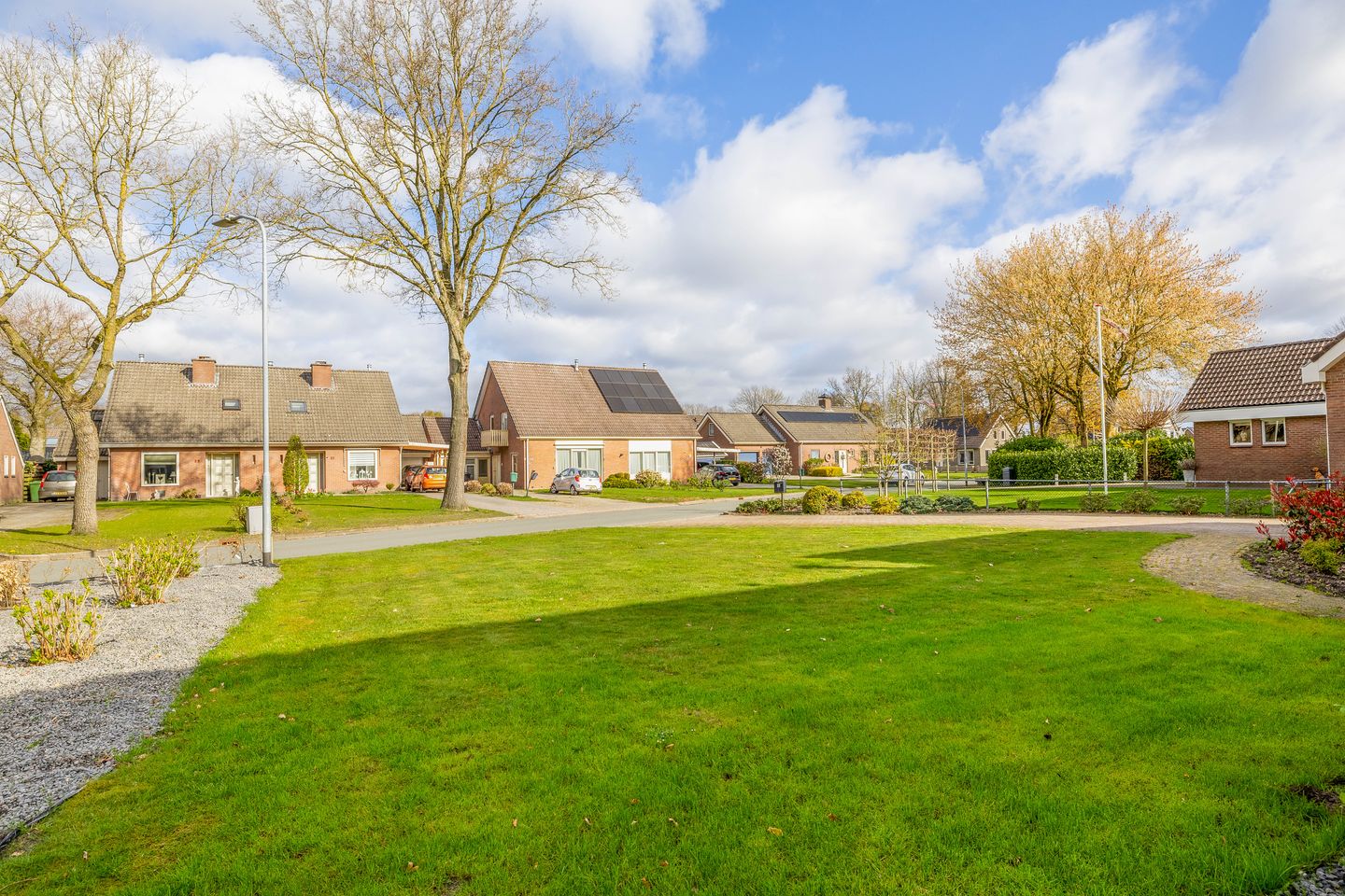 Spacious detached home with ground floor bedroom and garage — 55
