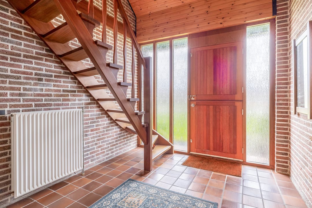 Spacious detached home with ground floor bedroom and garage — 11
