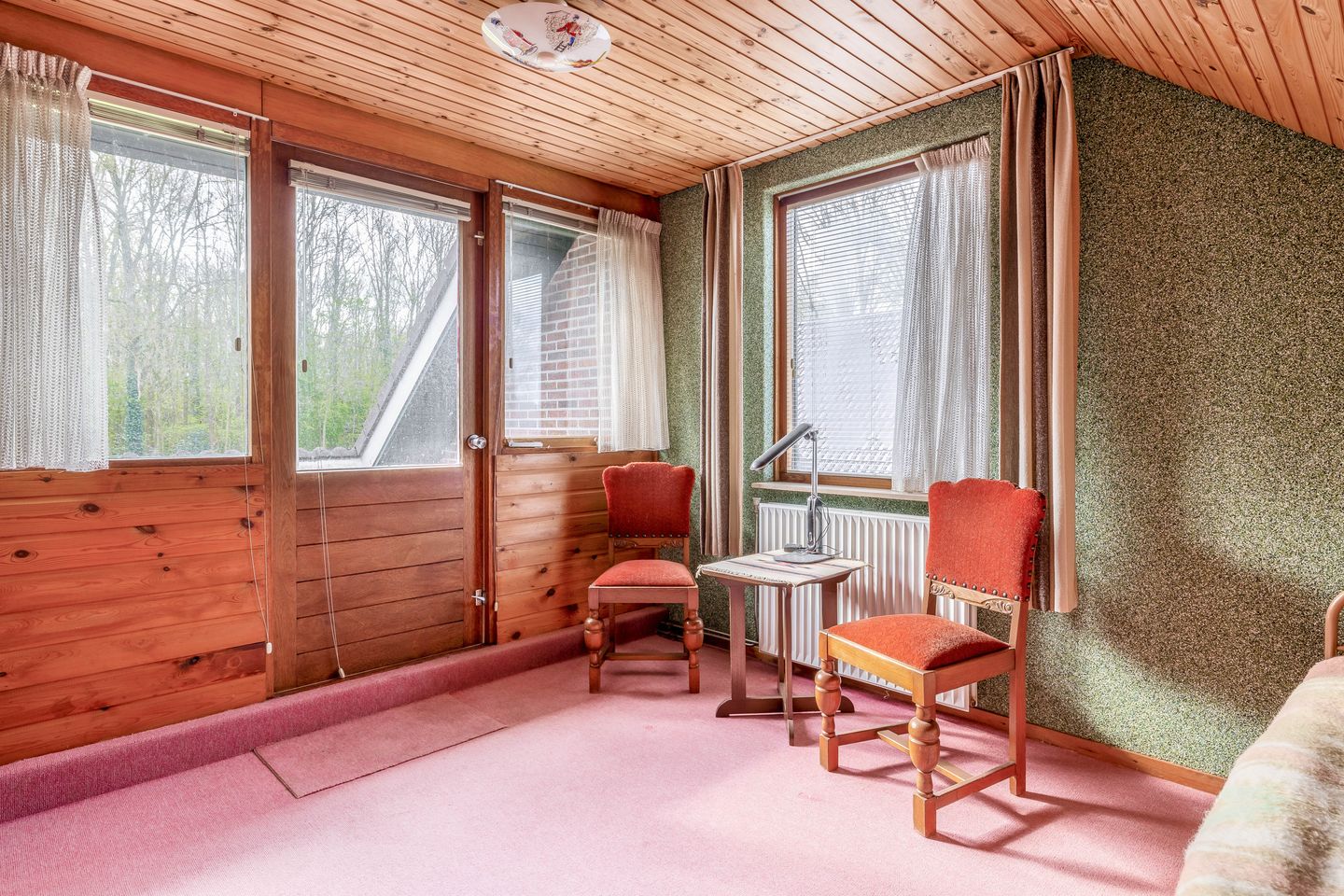 Spacious detached home with ground floor bedroom and garage — 40