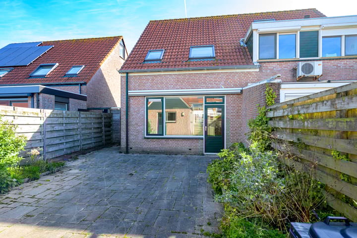 Photo 2 of Pastoor Gielenstraat 26-F