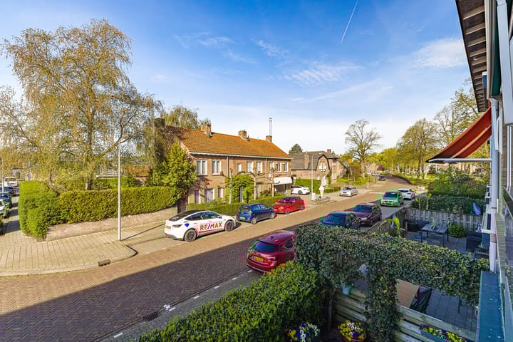 Photo 2 of De Schans 49-B