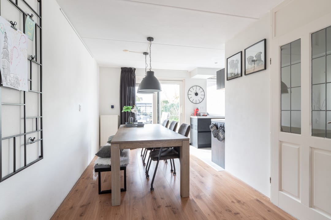Spacious Semi-Detached Home with Garage in Green Parkplan West Zuidhorn — 8