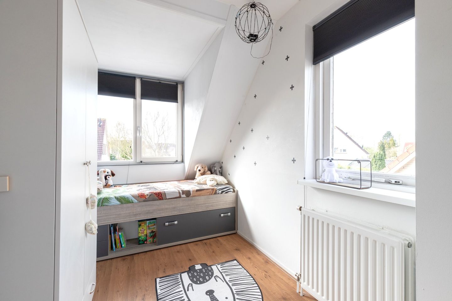 Spacious Semi-Detached Home with Garage in Green Parkplan West Zuidhorn — 25