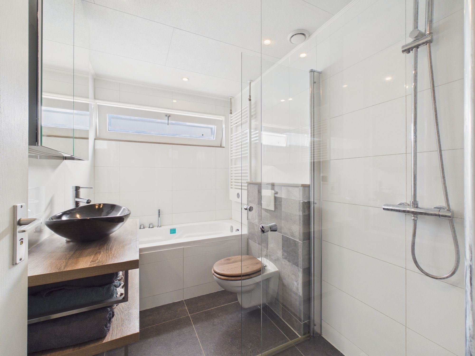 Foto 24 van Jaap Edenlaan 108