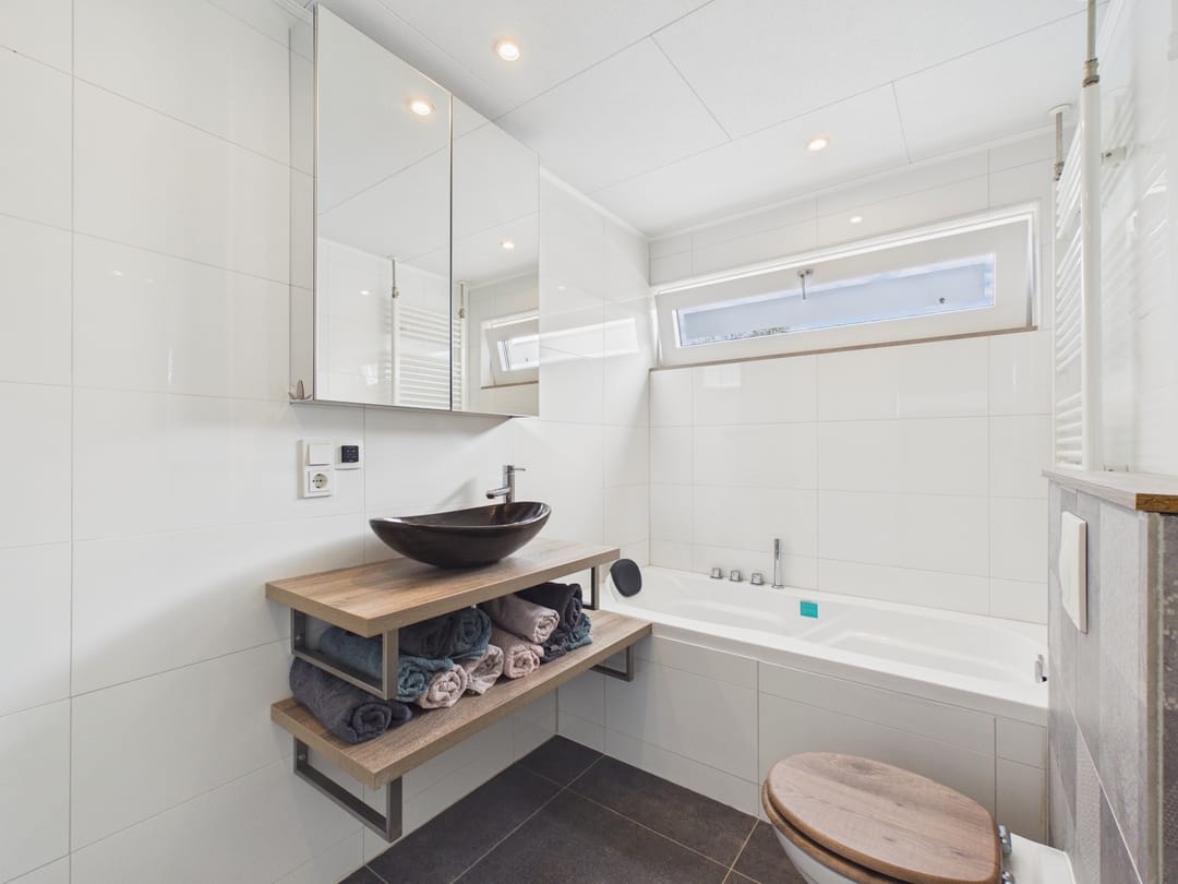 Foto 28 van Jaap Edenlaan 108