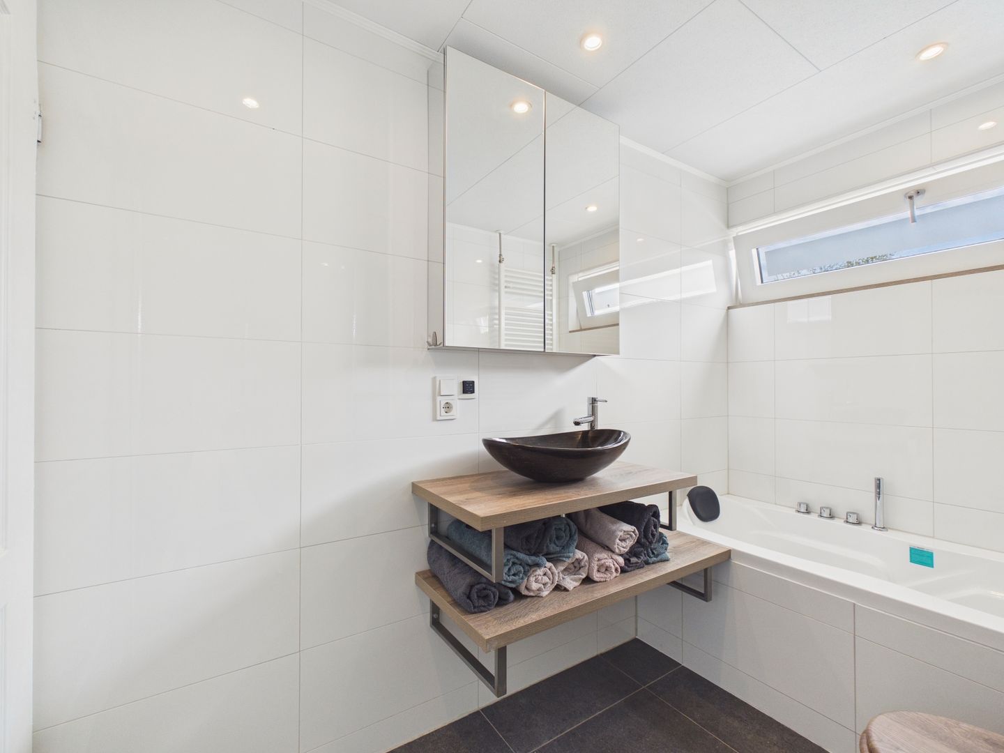 Foto 29 van Jaap Edenlaan 108