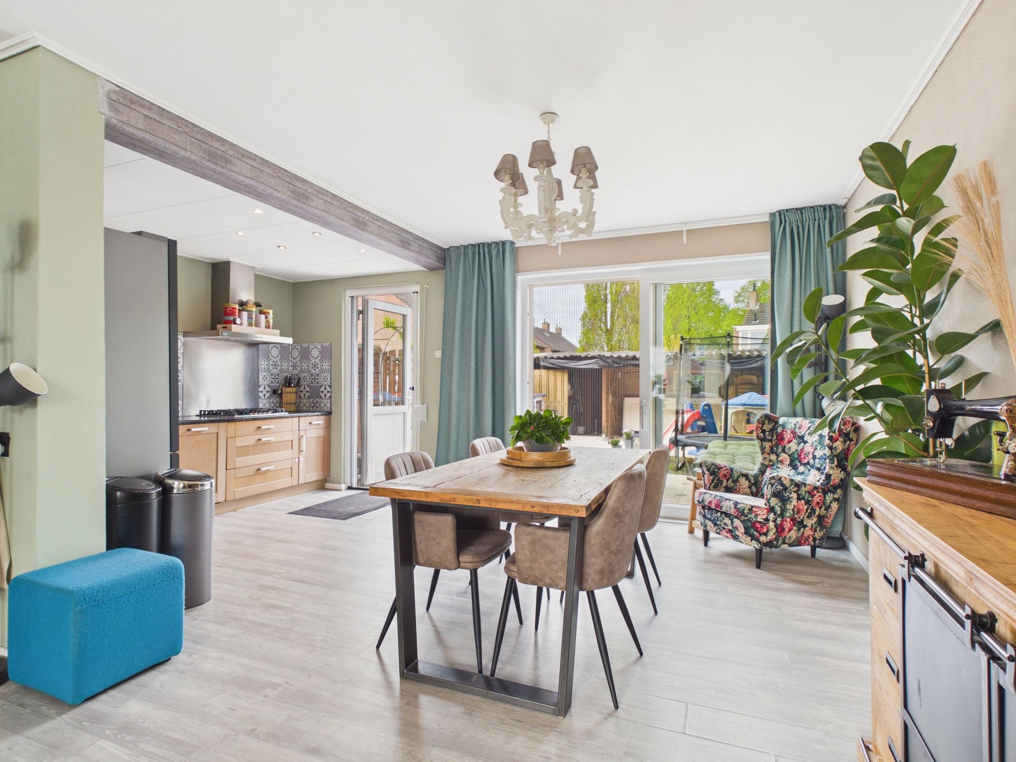 Foto 18 van Jaap Edenlaan 108