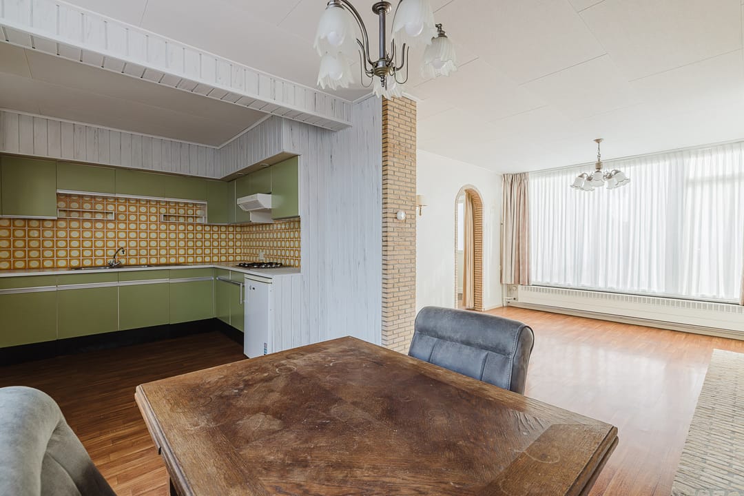 Photo 17 of Titus Brandsmastraat 21