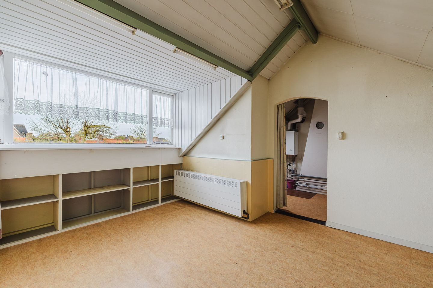 Photo 35 of Titus Brandsmastraat 21