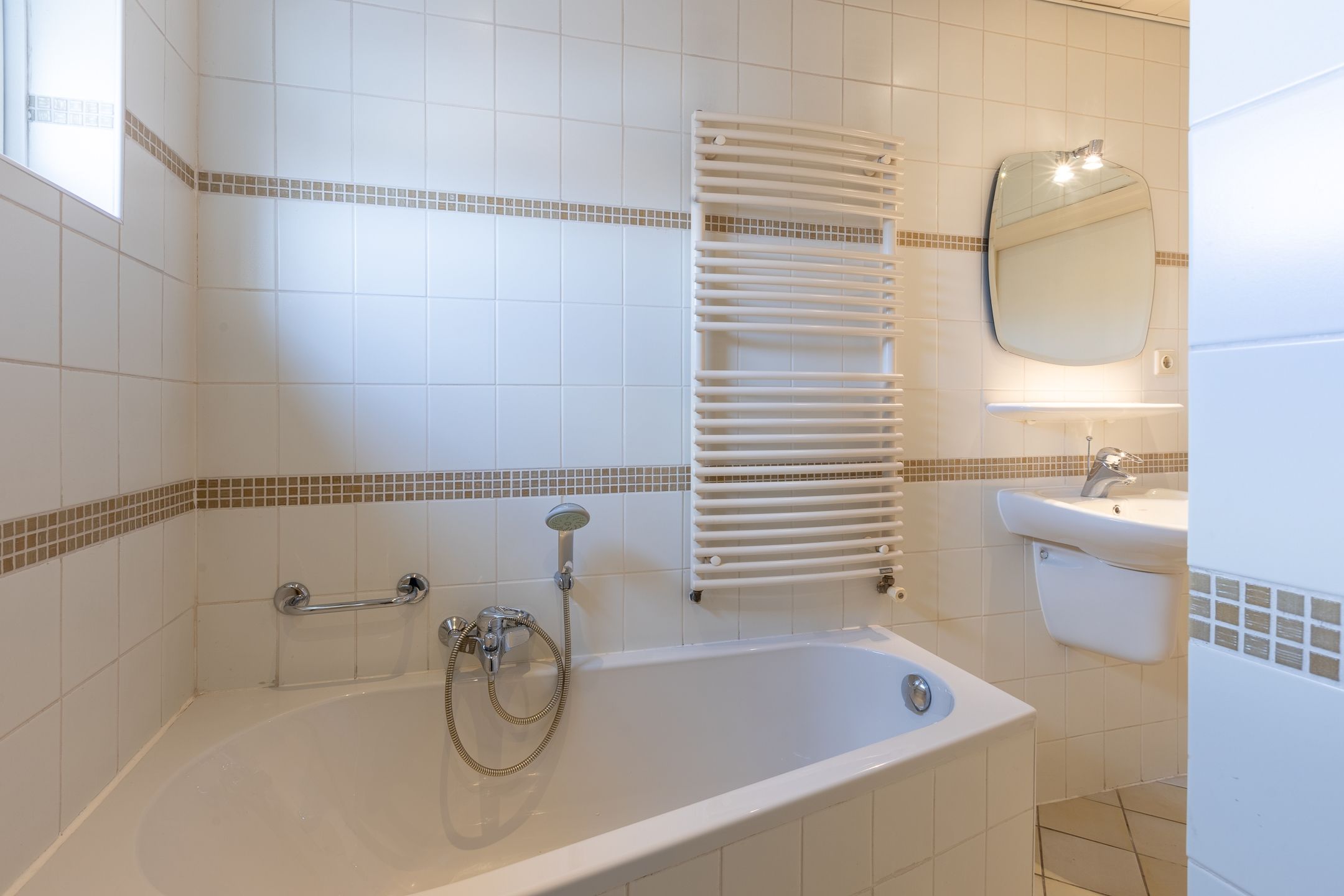 Foto 30 van Emmastraat 98