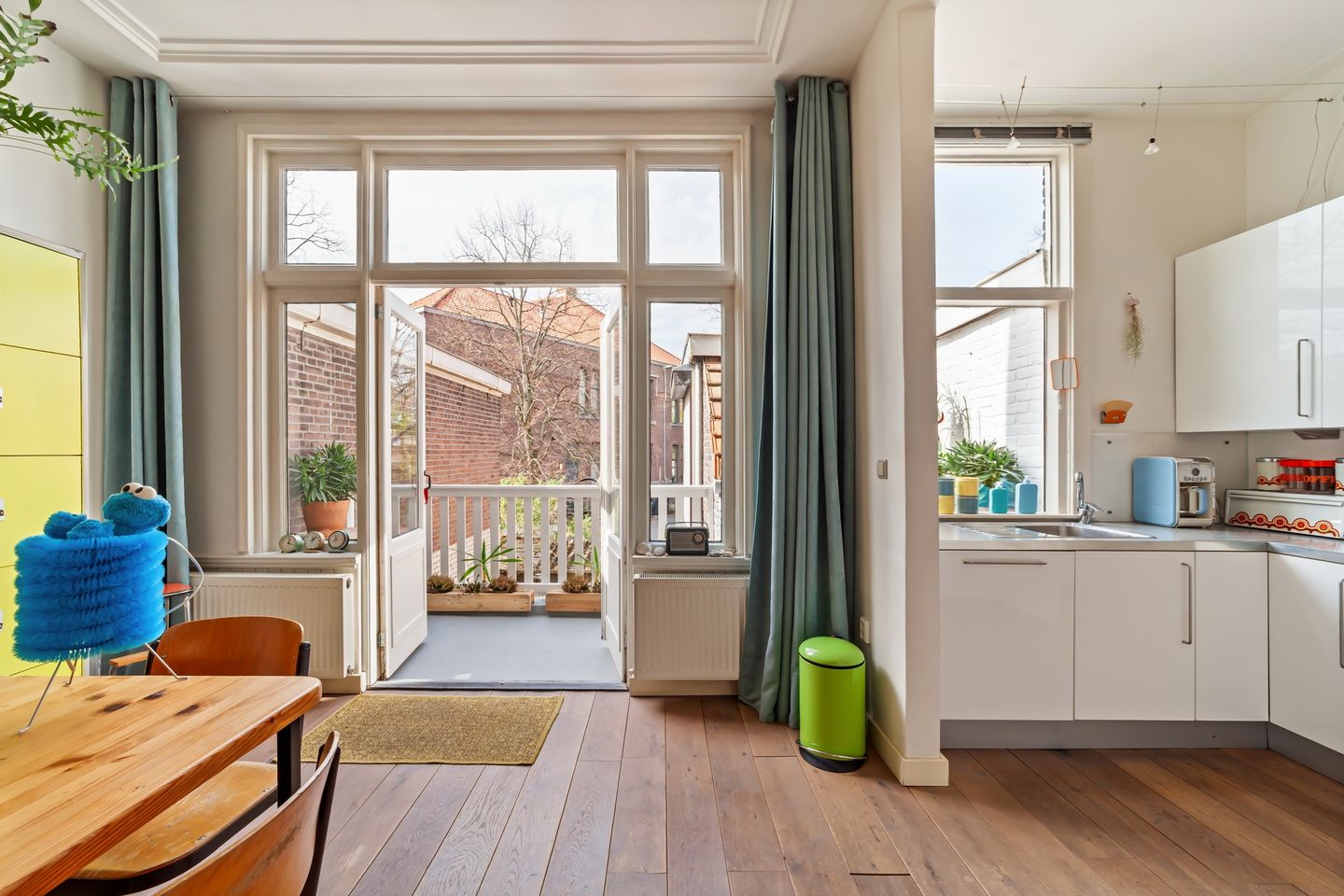 Spacious double upper house with balconies in Delft Zeeheldenbuurt — 19