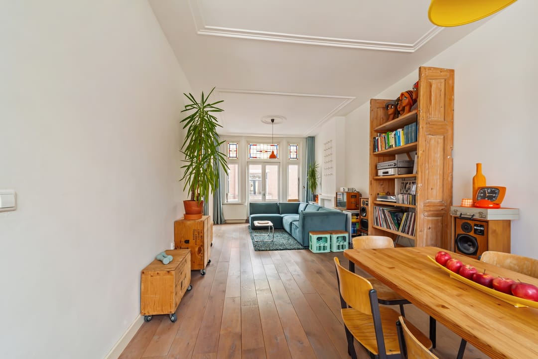 Spacious double upper house with balconies in Delft Zeeheldenbuurt — 23