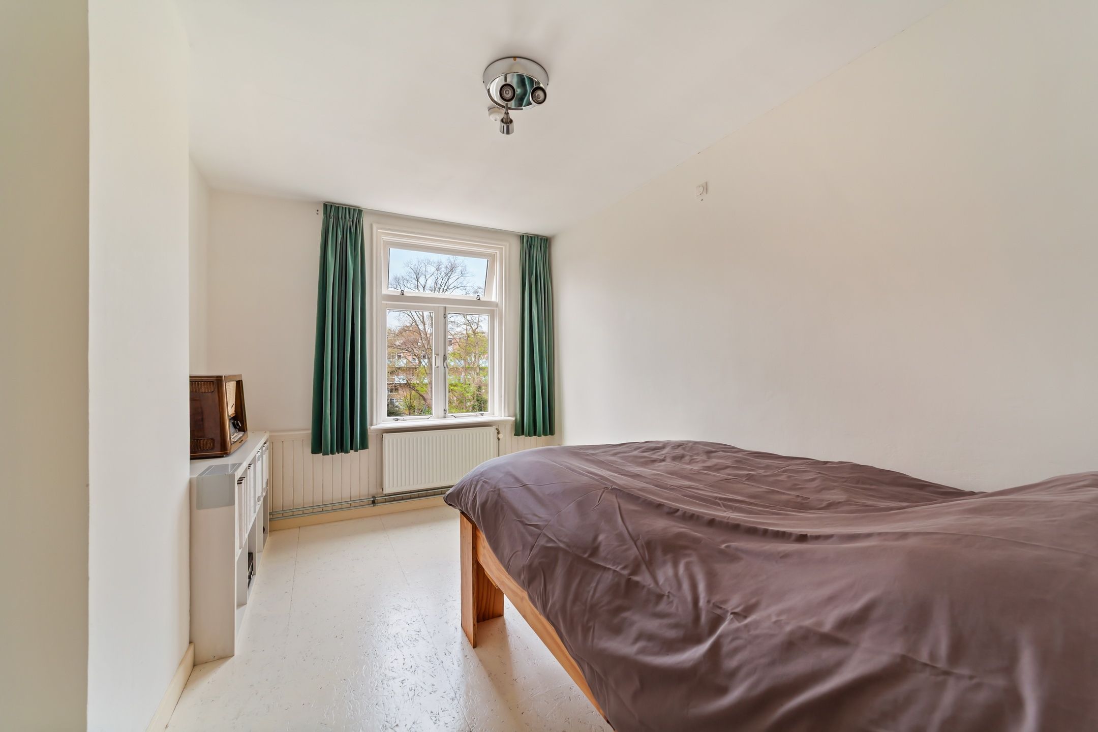 Spacious double upper house with balconies in Delft Zeeheldenbuurt — 30