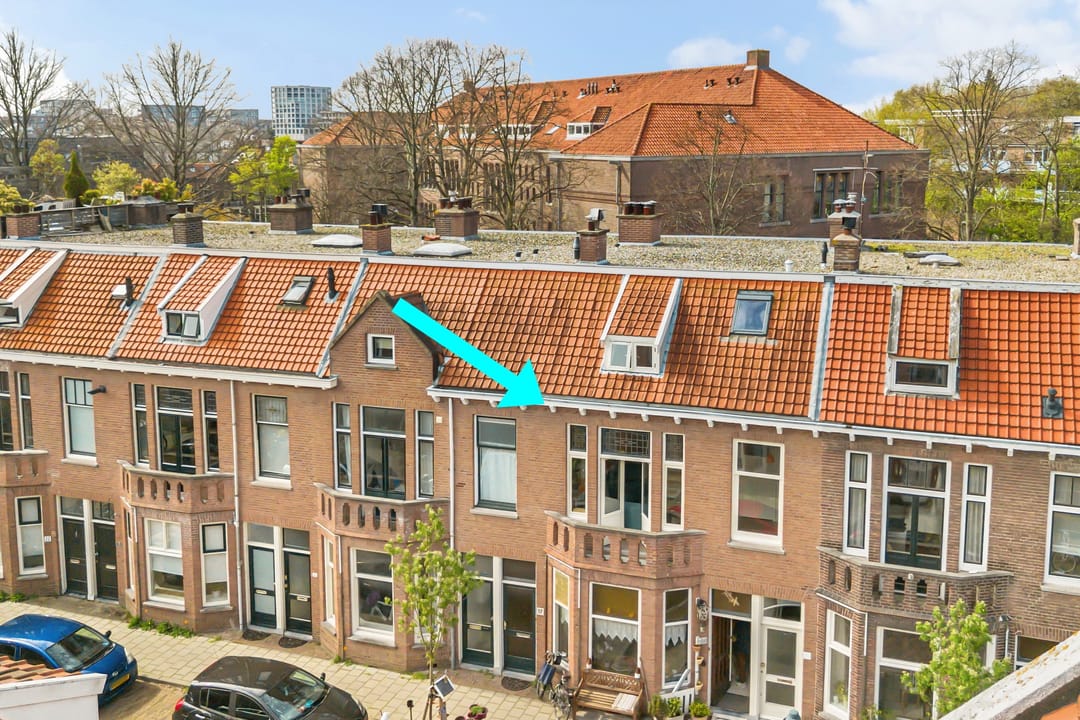Spacious double upper house with balconies in Delft Zeeheldenbuurt — 37