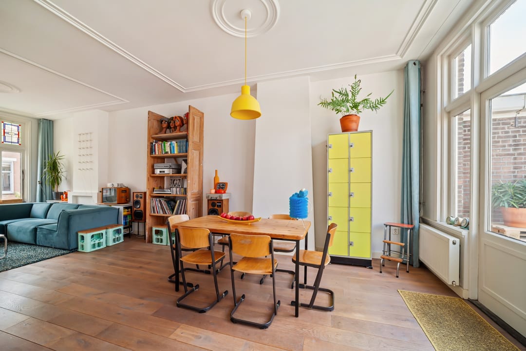 Spacious double upper house with balconies in Delft Zeeheldenbuurt — 22