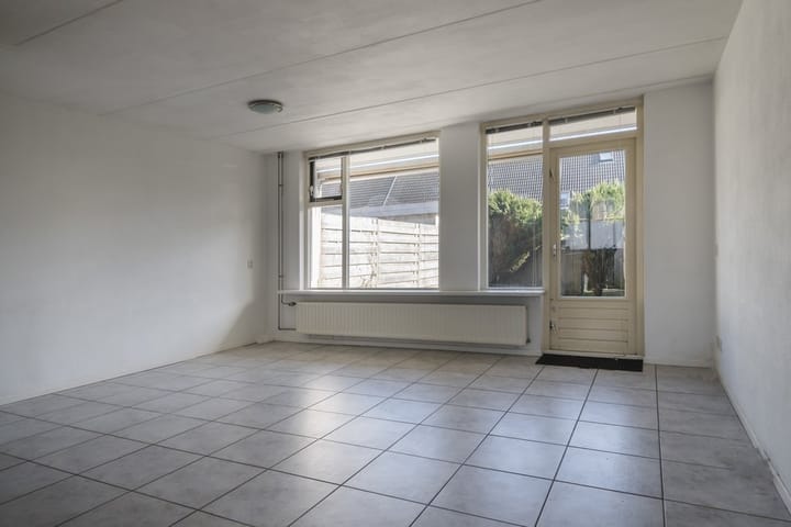 Foto 3 van Jacques Brelweg 34